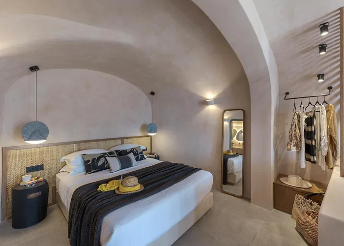 Villa The Exotic Cave Oia