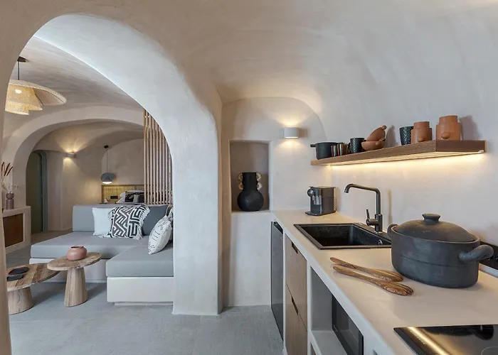 The Exotic Cave Villa