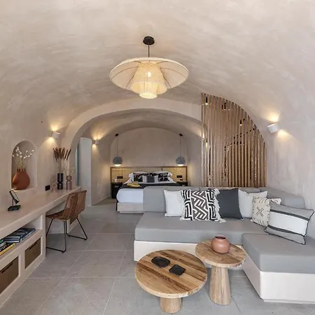The Exotic Cave Villa Oia (Santorini)