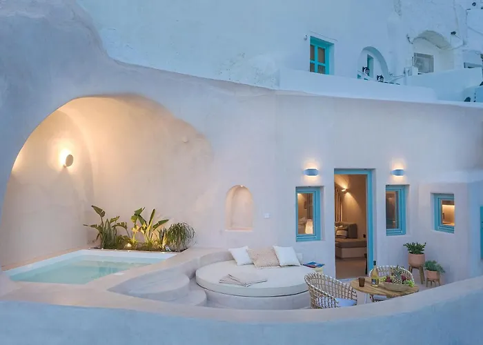 The Exotic Cave Ия